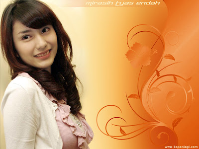 Mirasih Tyas Endah Mirasih Tyas Endah