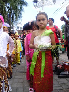 One life with each other: Karnaval Kota Klaten 2010
