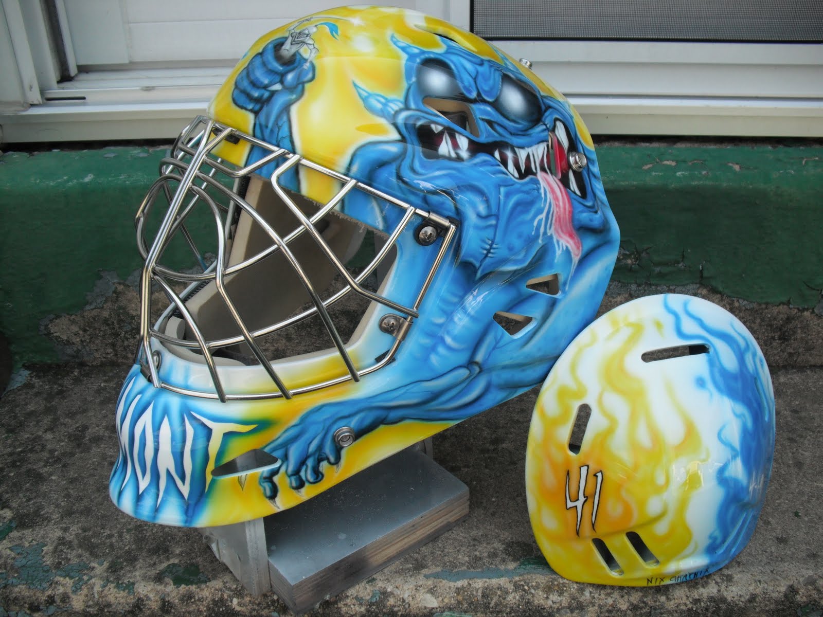 Airbrush Goalie Mask