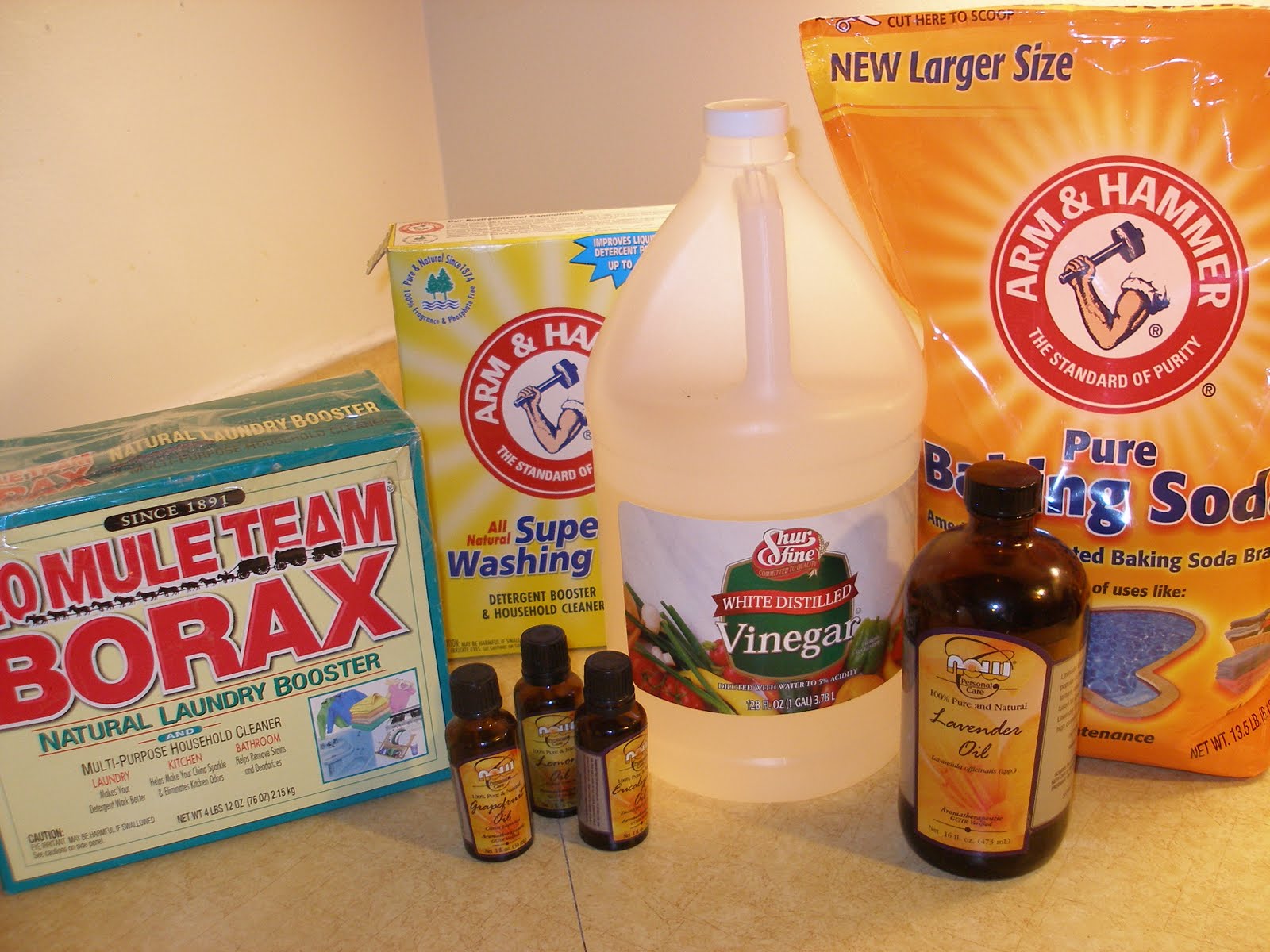 delicious & nutritious DoItYourself Household Cleaners