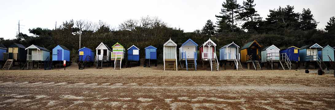 [beach-wedding-norfolk.jpg]