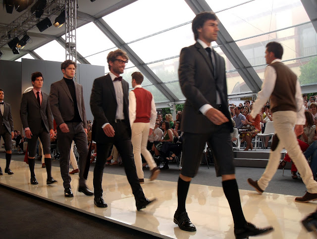 desfile-cristo-báñez-en-andalucíaa-de-moda