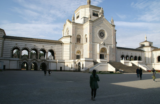 Milán-Monumental-Cemetery