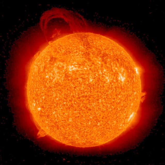 ERUPCION SOLAR erupcion solar: