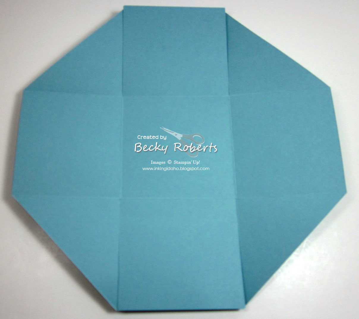 Inking Idaho Individual Cupcake Box Tutorial