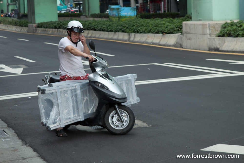 [2009-08-17+Taiwan_1837.jpg]