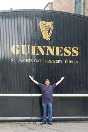 [stjamesgate.jpg]
