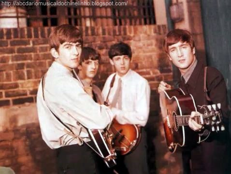[The+Beatles+15.jpg]