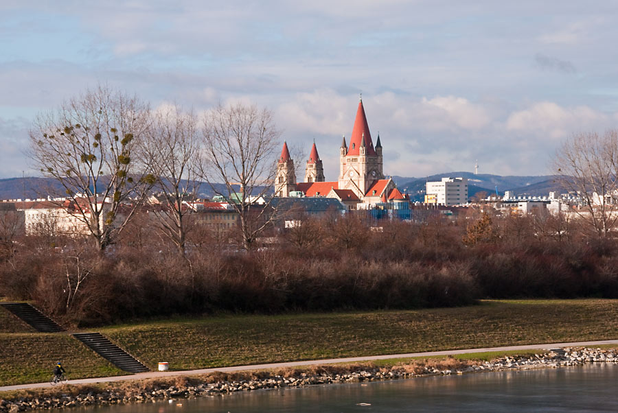 Merisi's Vienna for Beginners On the Blue Danube