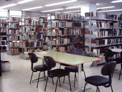 [biblioteca_josue_guimaraes.jpg]