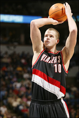 Joel Przybilla Photo