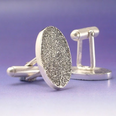 Fingerprint Wedding Band Another genius way to incorporate your fingerprint Fingerprint Wedding Band Another genius way to incorporate your fingerprint