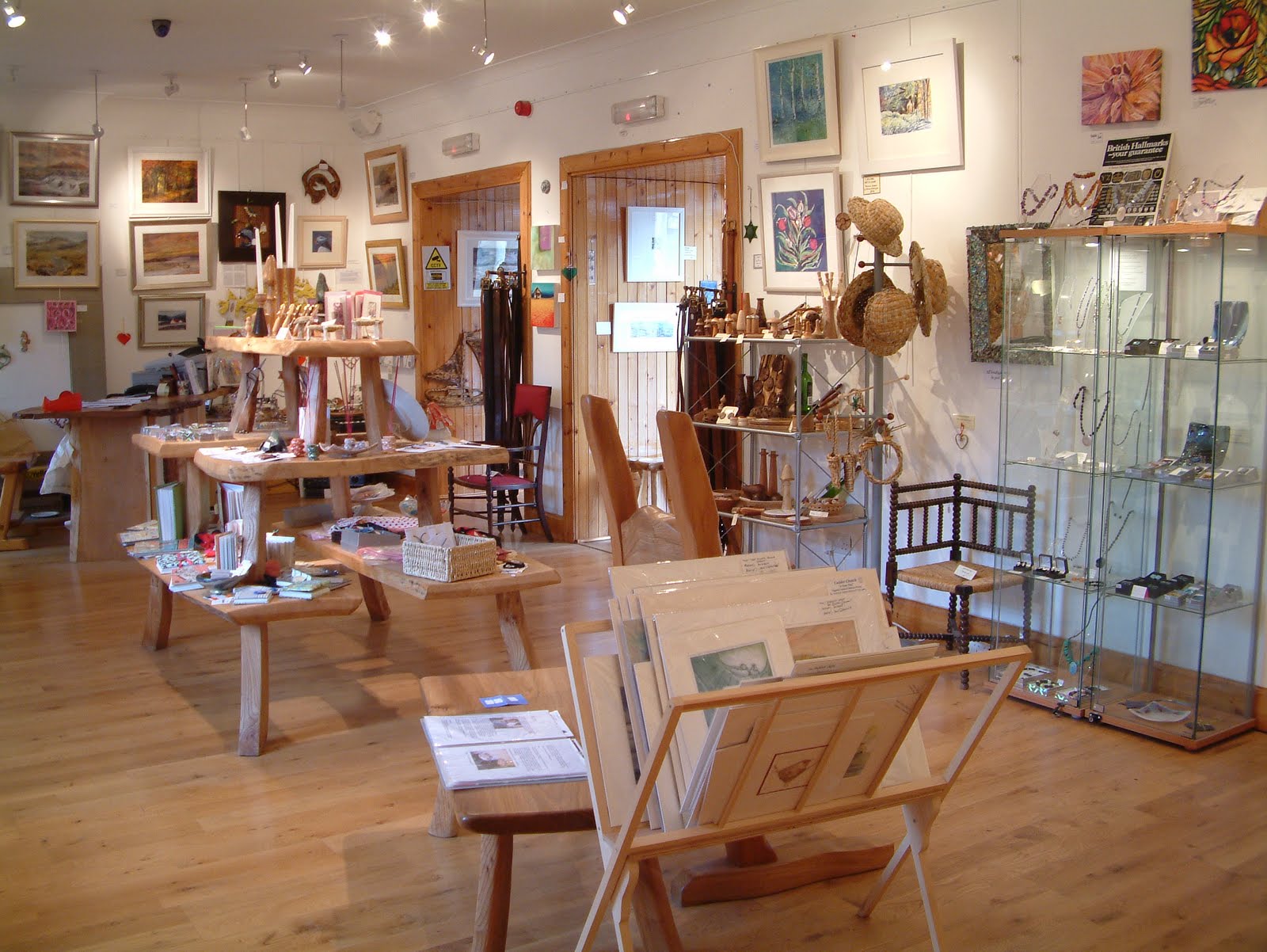 Lucy Jackson Designs Introducing Mugdock Makkers Art and Craft Gallery