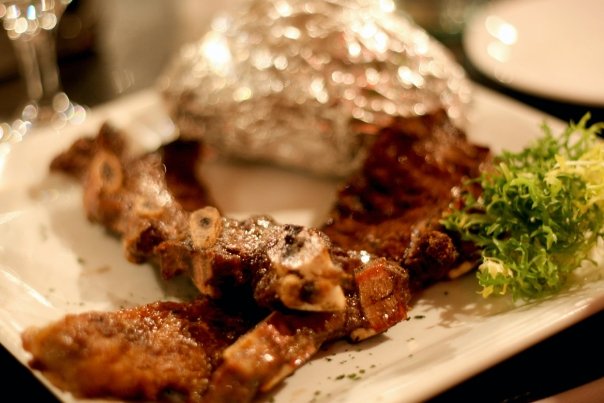 [6173_762062179181_6026778_43431158_1609207_n.jpg]