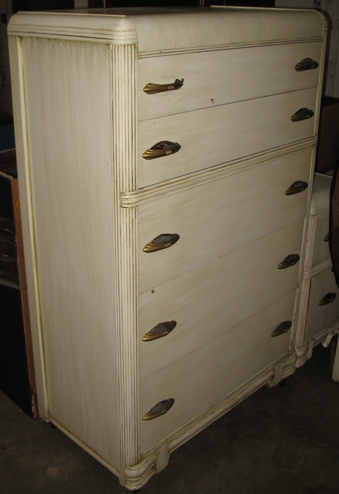 The Craftsman Waterfall style 30's Bedroom Set