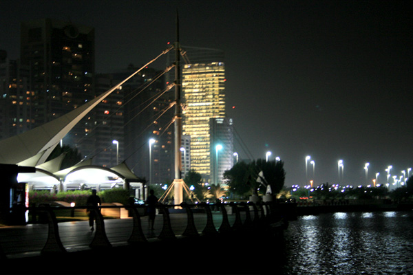 [corniche-night.jpg]
