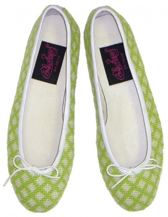 The Preppy Times PREPPY ESSENTIALS FOR WOMEN SPRING/SUMMER 2010