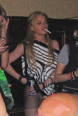 lohan+cooter+shot+lighter.jpg