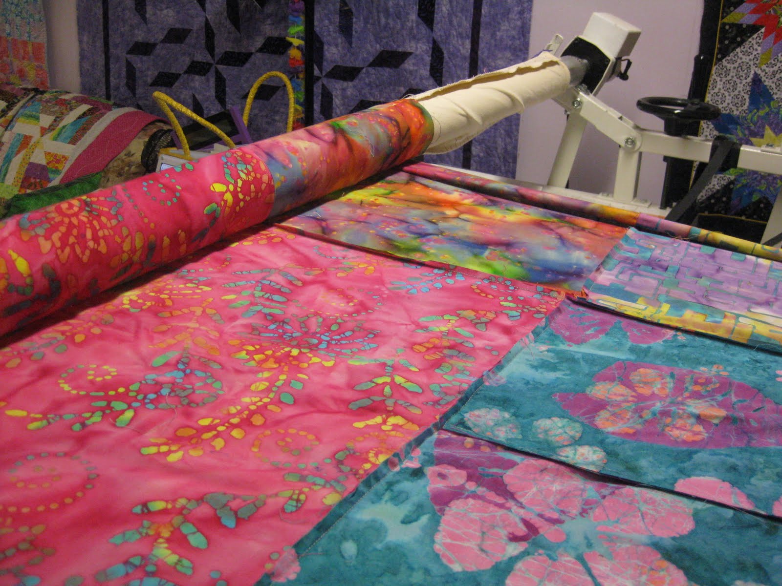 The Quilt Rambler Loading a quilt with zippered leaders and Tensionology!