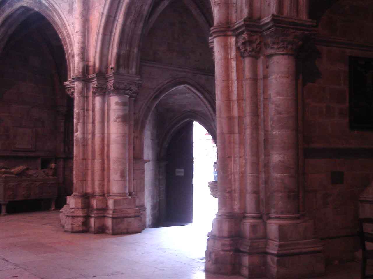 [05+DSC01081.JPG]