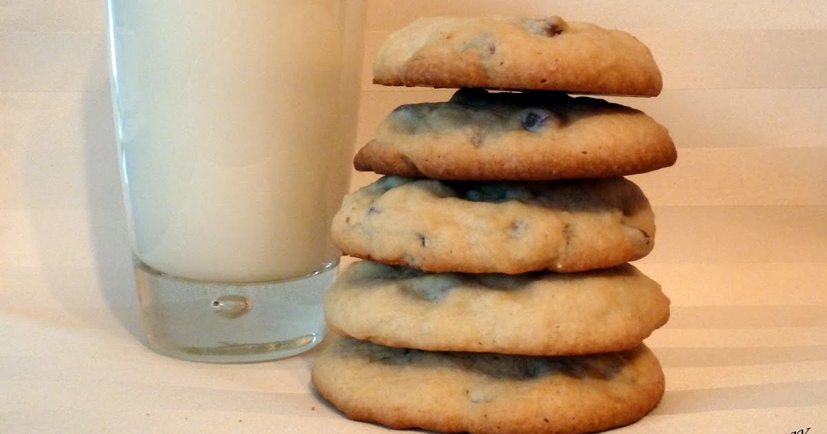 Melissa's Cuisine Quarter Pound Chocolate Chip Cookies