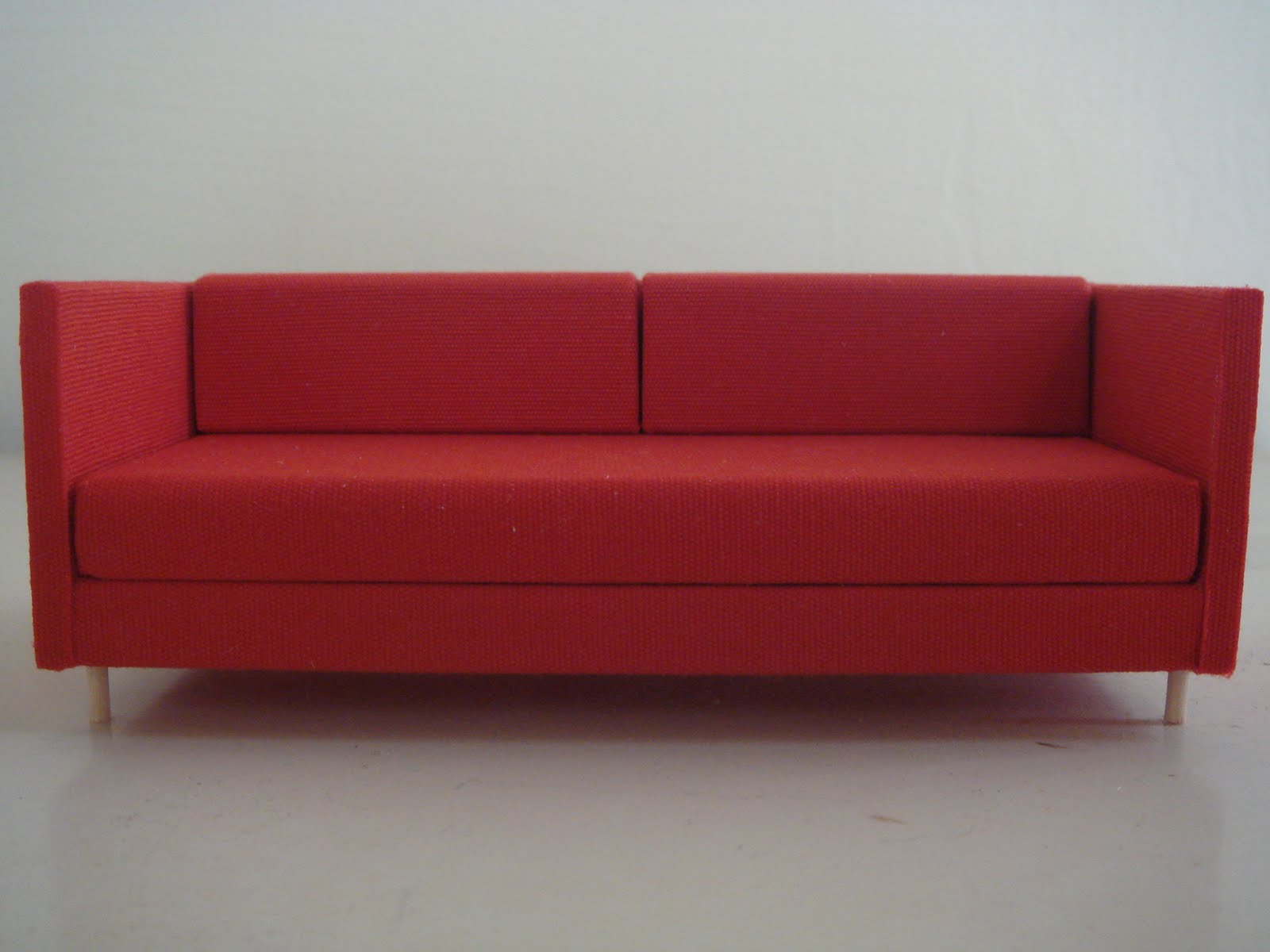 Leftcoastmini As close to the edge as I can get. Hot red couches