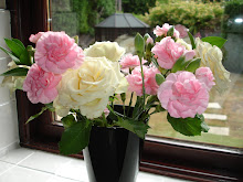 Roses & Carnations - a great combination!