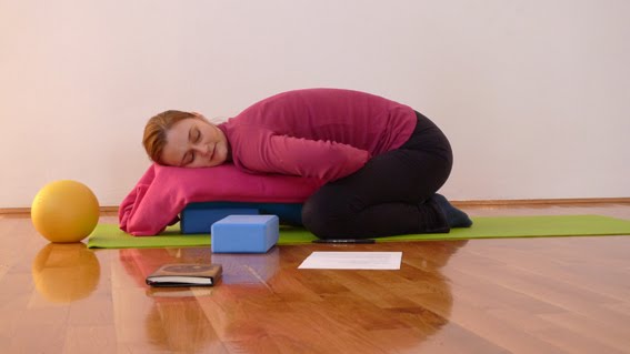 Adho Mukha Virasana