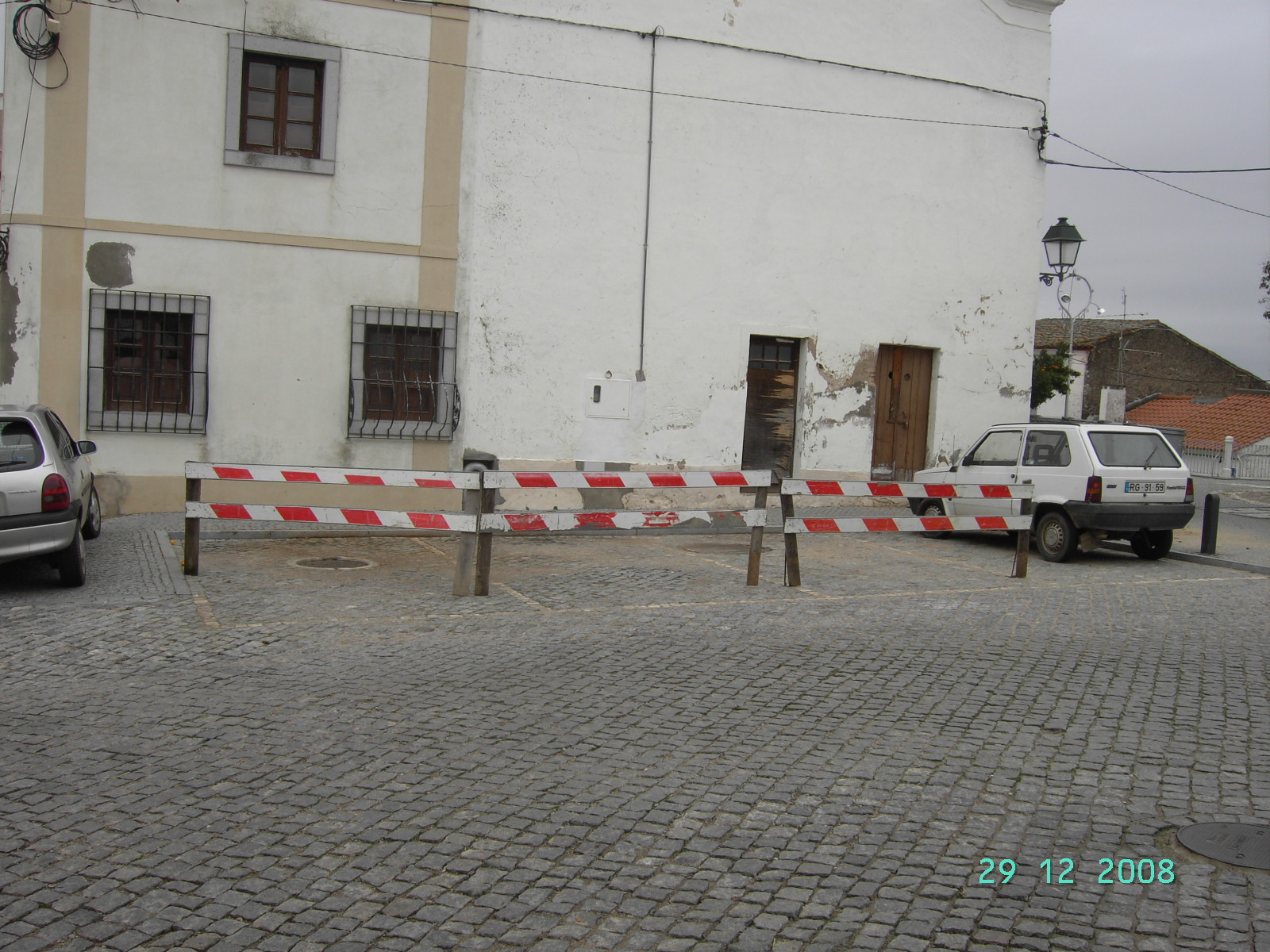 [PICT7562.JPG]
