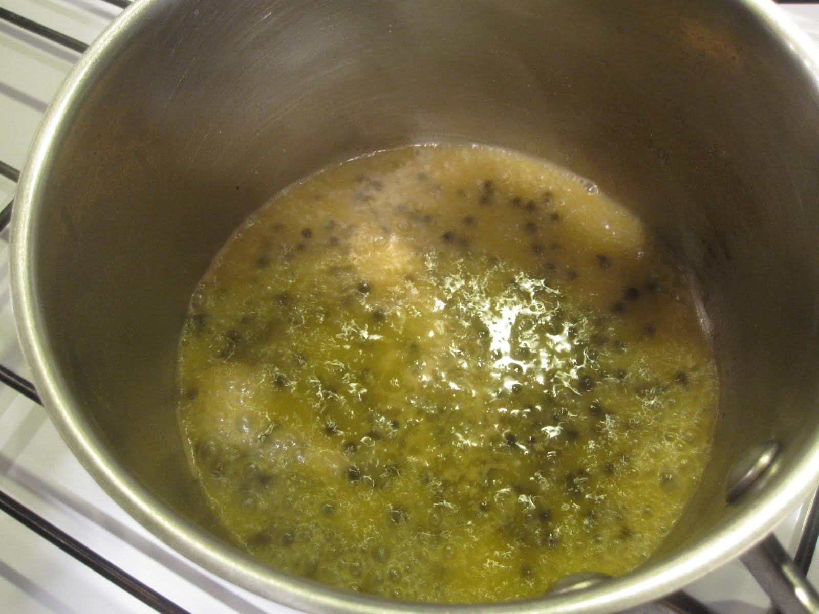 Bubbles n Squeaks 101 Green Peppercorn Sauce