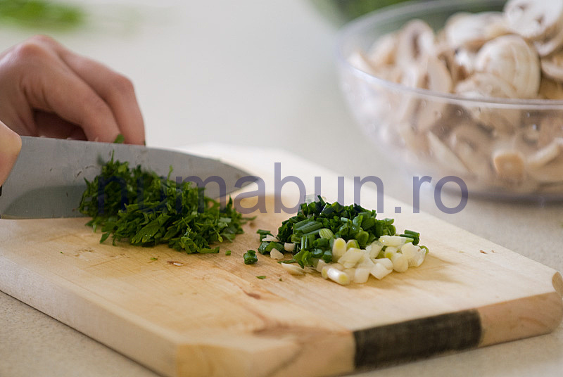 [tarta_spanac_ciuperci-12.jpg]