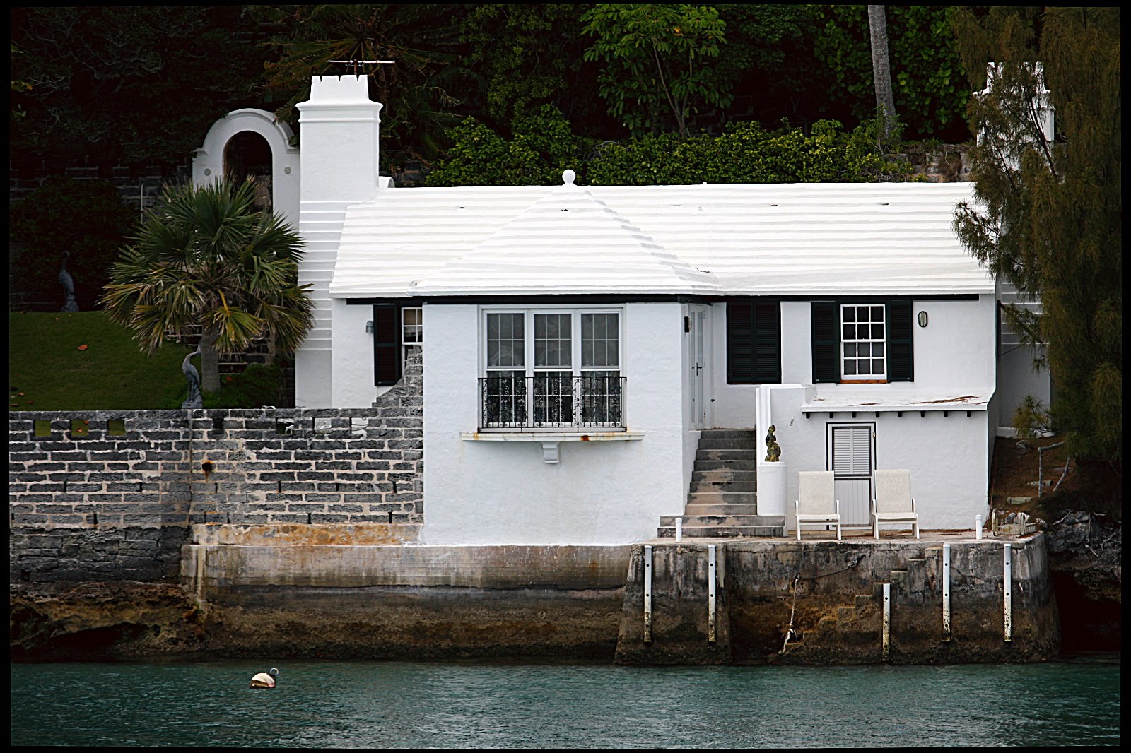 Housepeepers BERMUDA HOUSES
