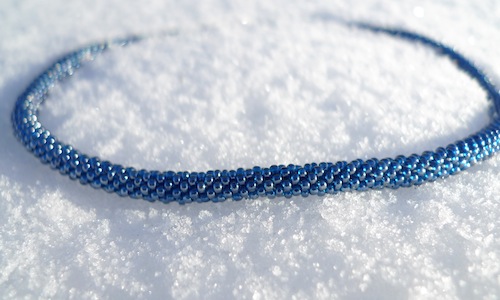 [100215_Halsband.JPG]