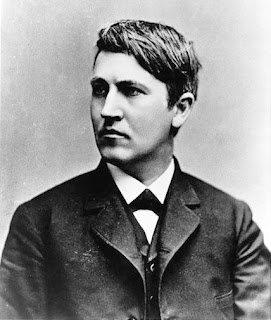 http://4.bp.blogspot.com/_BkkcZfkXHRc/SWb-lAILoAI/AAAAAAAAADg/HubEahiR5v4/s400/thomas_edison_1878.jpg