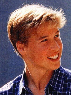 Prince William gave fiancee william and kate engagement ring. Prince William gave fiancee