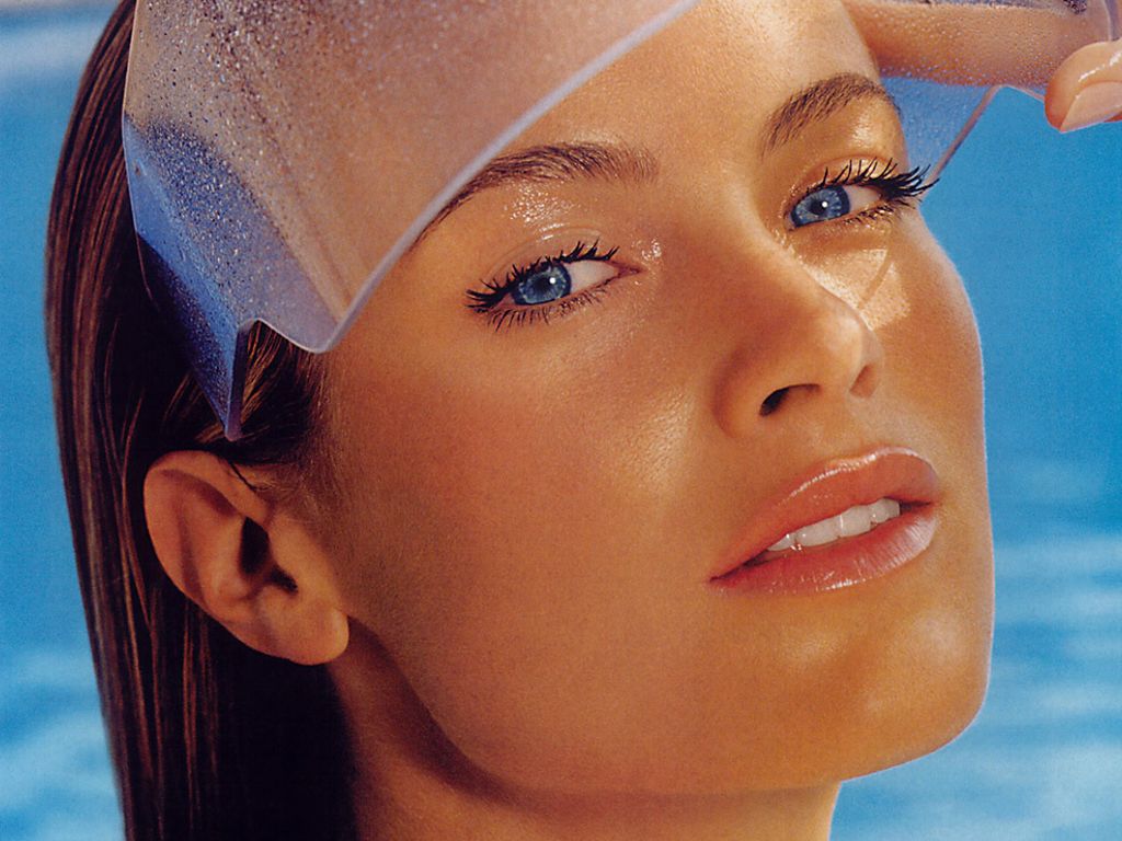 http://4.bp.blogspot.com/_BlVT-Ehrv_c/TOWMz-K9IoI/AAAAAAAABHo/tUnpChhU6BA/s1600/Carolyn_Murphy_.jpg