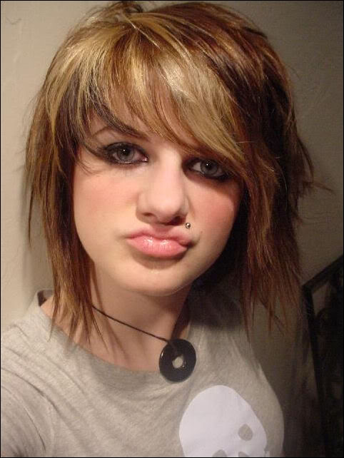 emo hairstyles for girls with emo haircuts for girls with curly hair. emo hairstyles for girls with