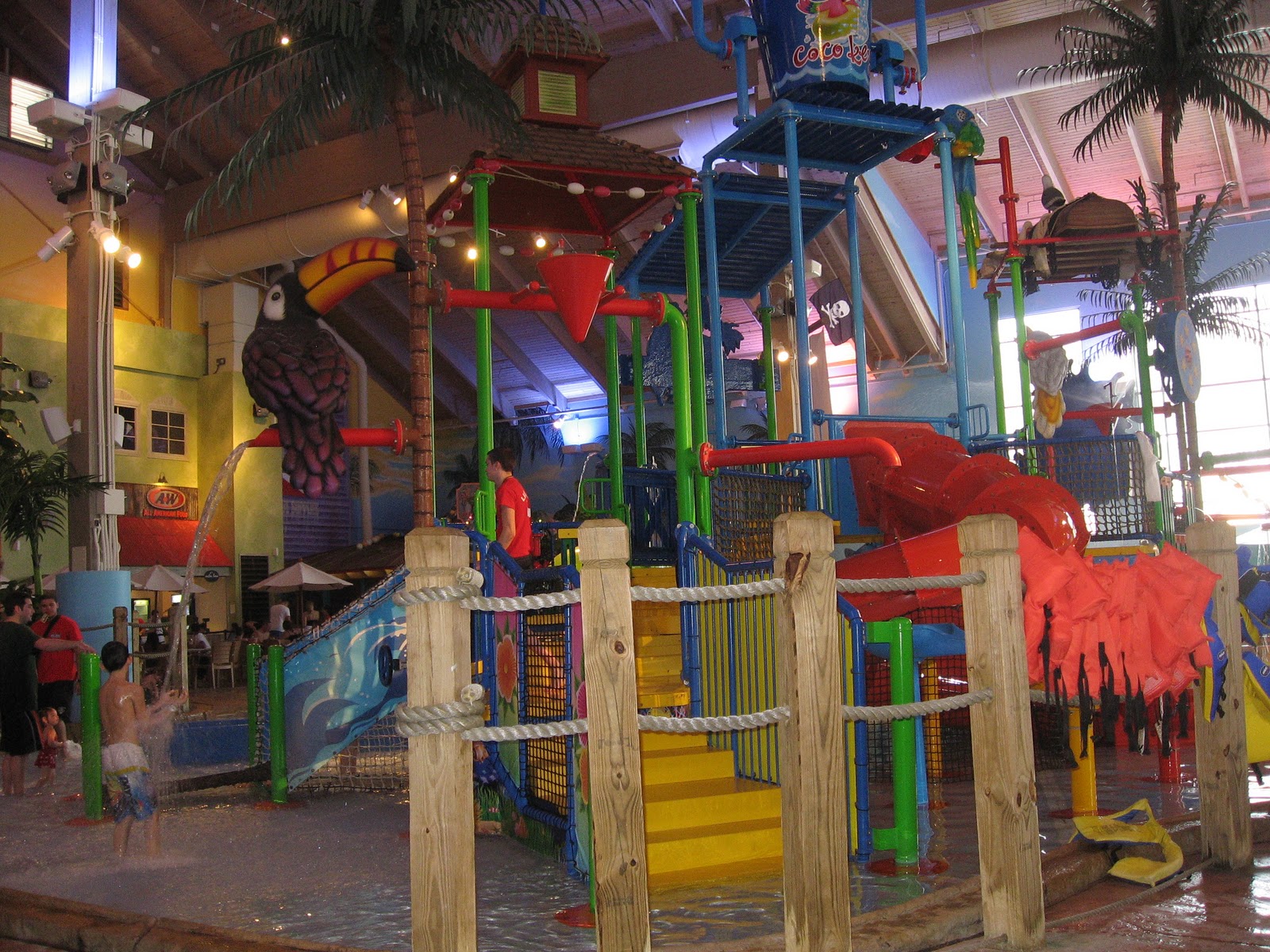 Travily CoCo Key Indoor Water Park
