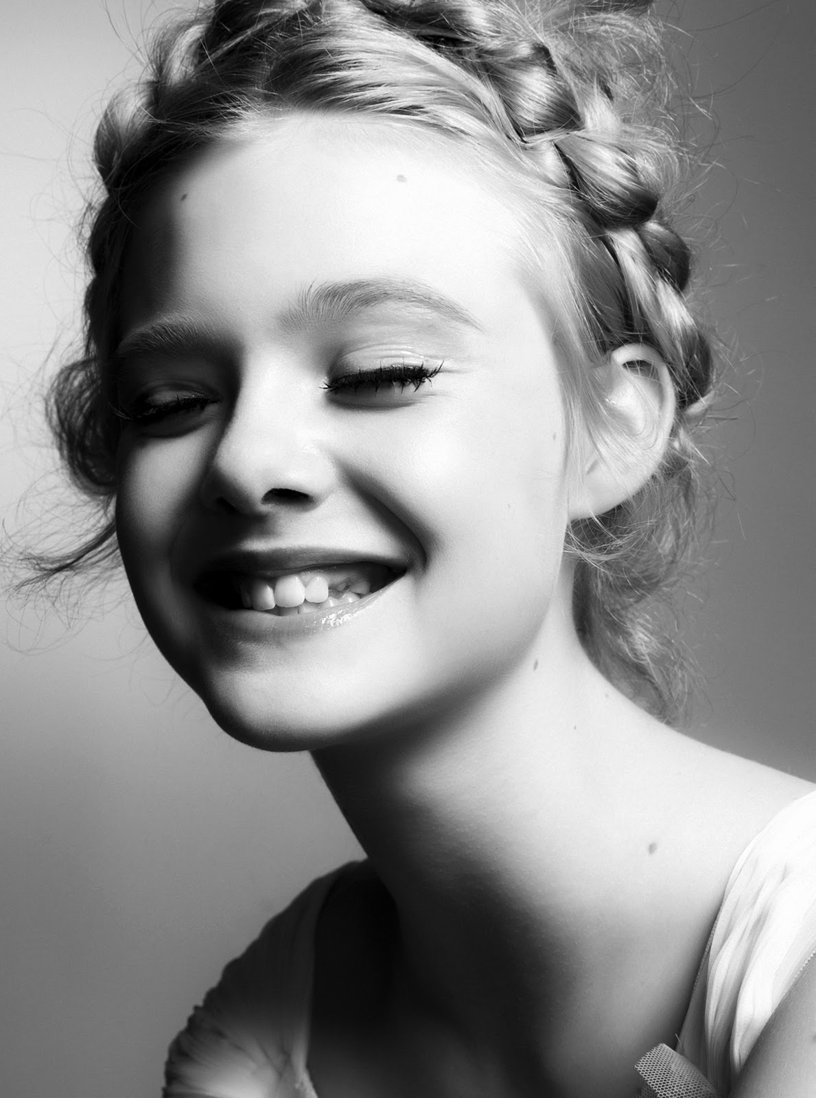 Elle Fanning Ador Vel Revista Interview Elle Fanning Ador Vel Revista Interview