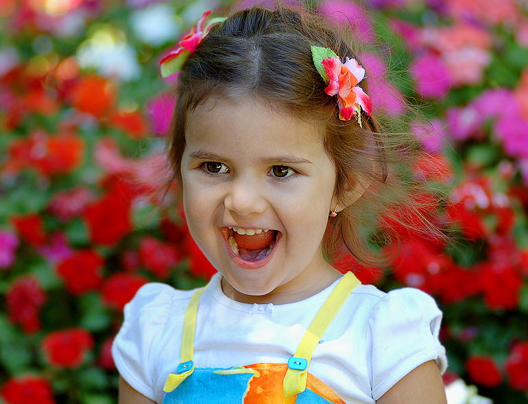 girl while she is laughing images of babies laughing. girl while she is laughing