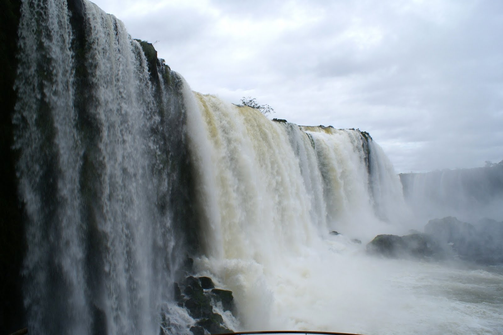 [Foz+Do+IguaÃ§u1+(7).JPG]