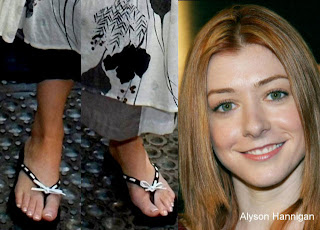Alyson Hannigan you beautiful R...