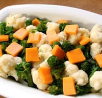 Salata cu broccoli si conopida Salata cu broccoli si conopida