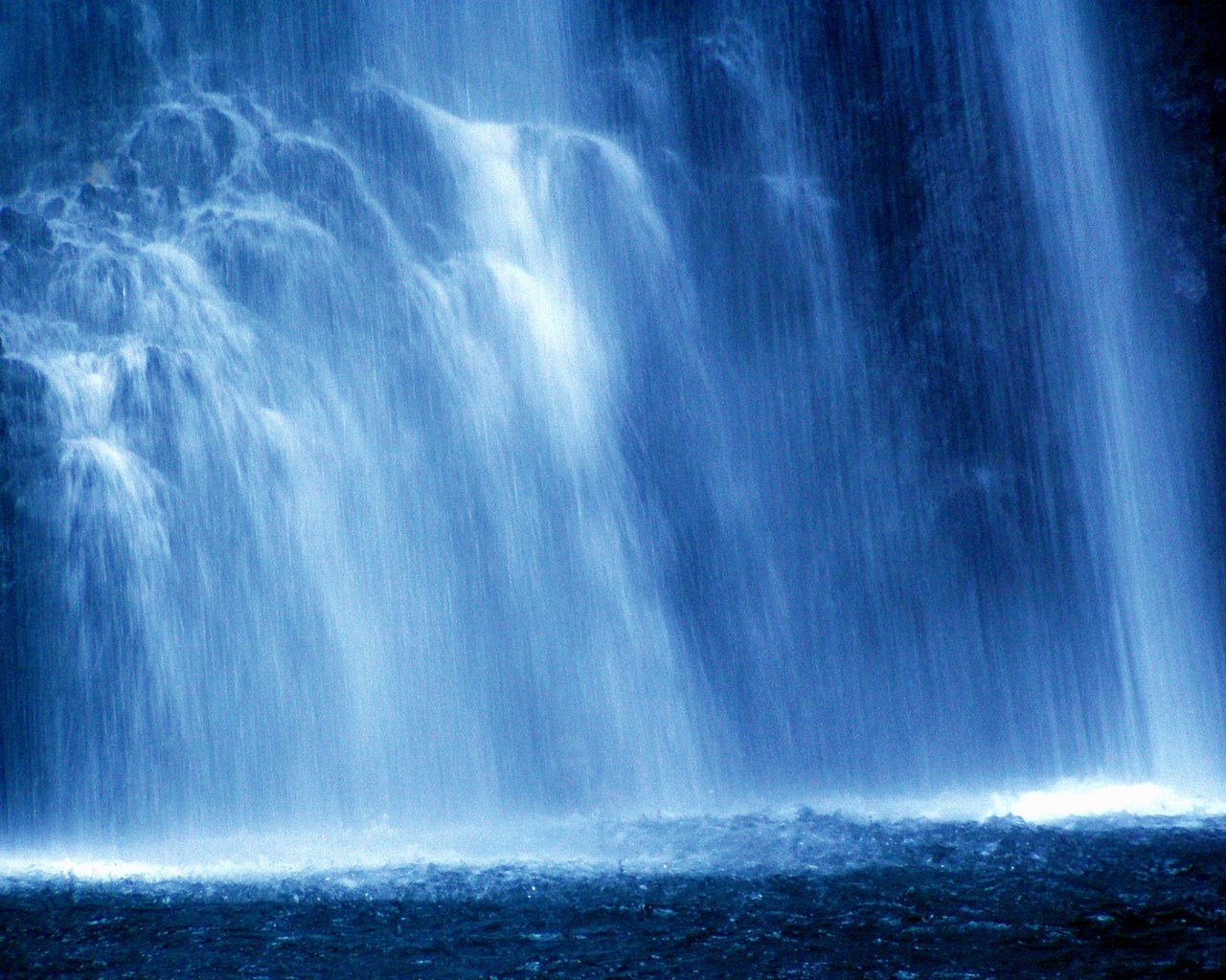 [water.bmp]