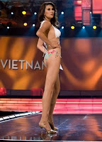 Miss Universe 2009 swimsuit pics