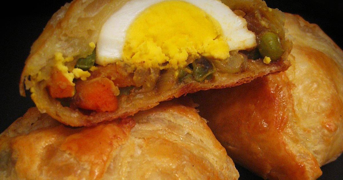 Egg Puffs With Puff Pastry