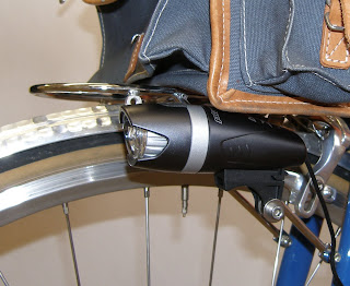 dynamo light handlebar mount