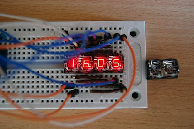 Simple digital clock PIC project