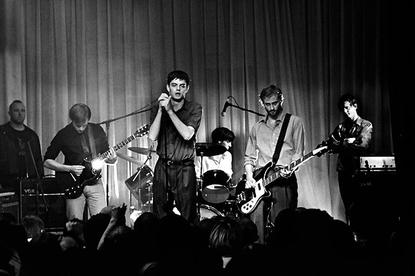 [1180835241_control.jpg]