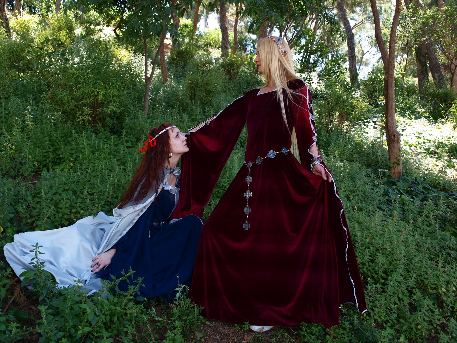 [aroa+monic+3.JPG]